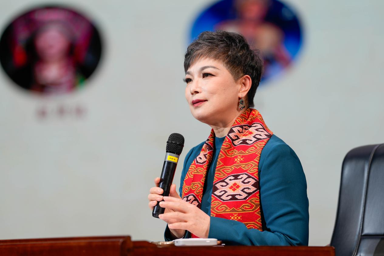 华体会官方在线入口“美育大学堂”首期活动顺利举行 华体会官方在线入口“美育大学堂”首期活动顺利举行